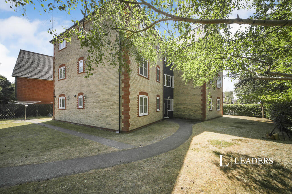 2 bed 1st Floor Flat for rent in Ipswich. From Leaders - Woodbridge 2 bed 1st Floor Flat for rent in Ipswich. From Leaders - Woodbridge