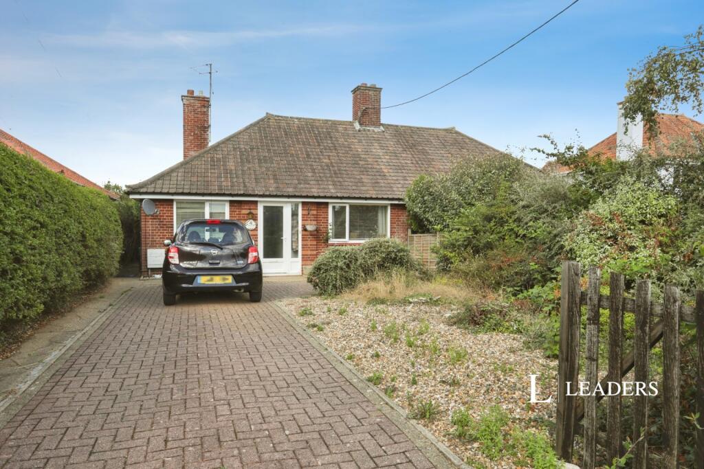 2 bed Bungalow for rent in Aldeburgh. From Leaders - Woodbridge 2 bed Bungalow for rent in Aldeburgh. From Leaders - Woodbridge