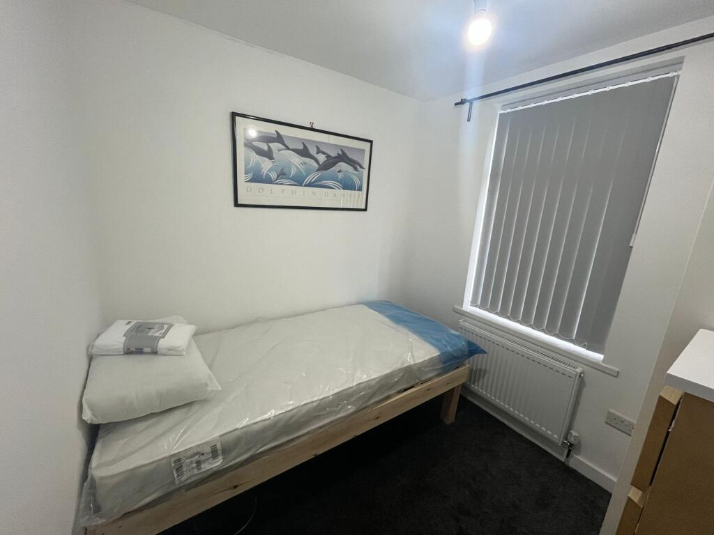 1 bed House Share for rent in Stockport. From Leighton Snow - Bramhall