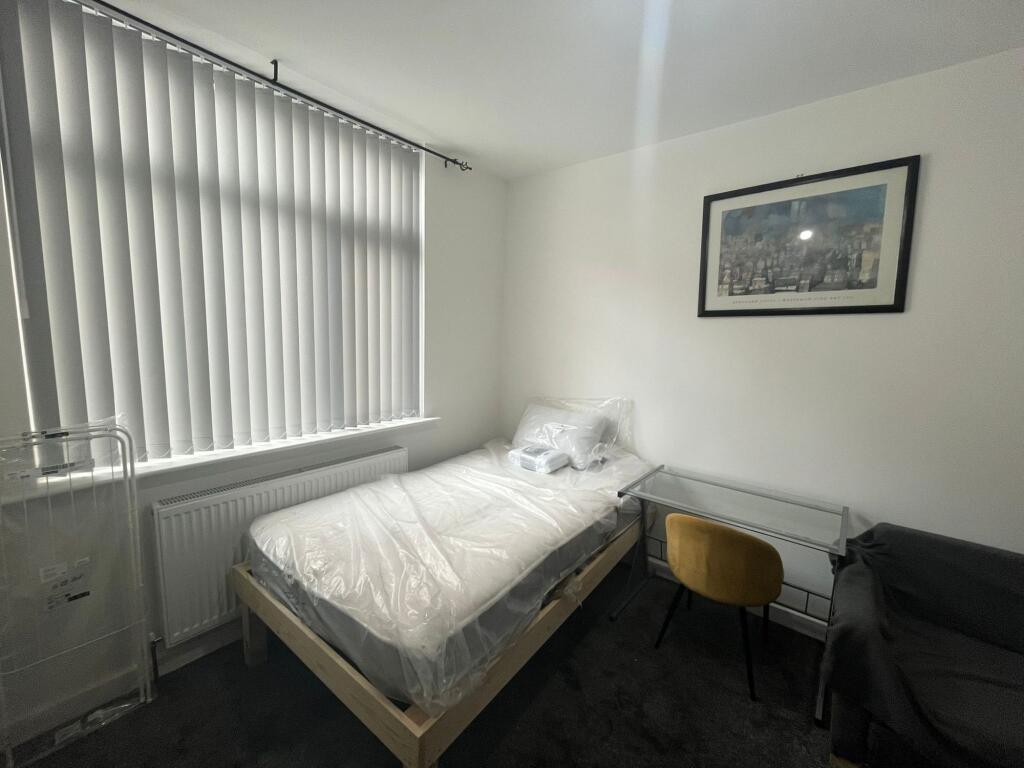 1 bed House Share for rent in Stockport. From Leighton Snow - Bramhall