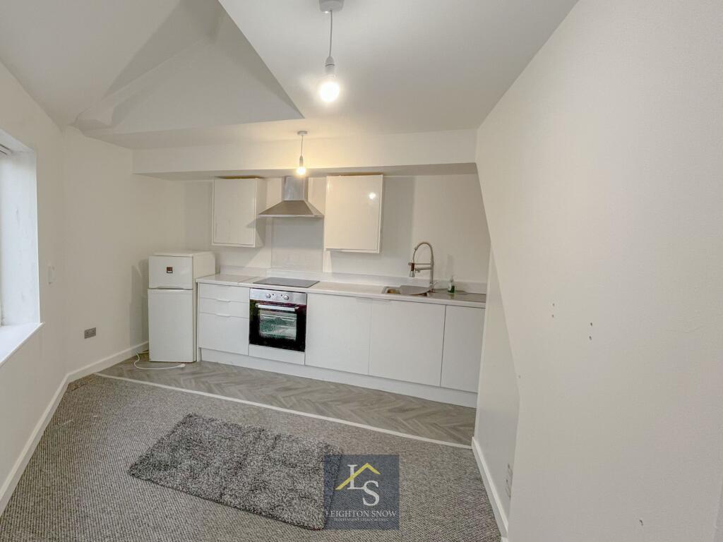 2 bed 1st Floor Flat for rent in Cheadle. From Leighton Snow - Bramhall 2 bed 1st Floor Flat for rent in Cheadle. From Leighton Snow - Bramhall