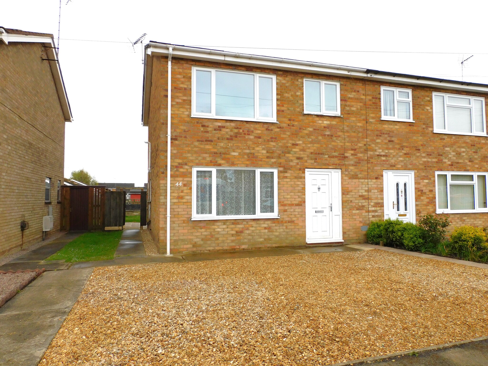 3 bed Semi Detached for rent in Holbeach. From Lets Get you Moving.co.uk - Holbeach