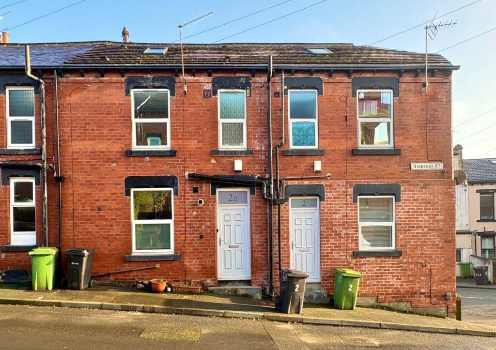 2 bed Mid Terraced House for rent in Leeds. From Linley & Simpson - Headingley