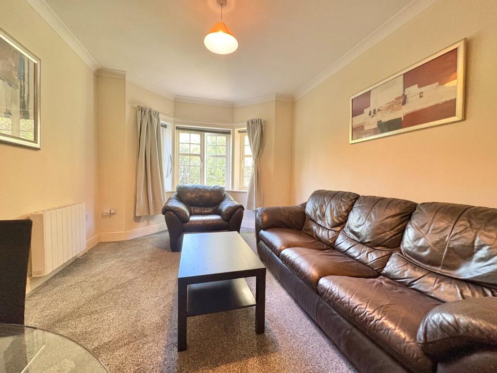 2 bed 1st Floor Flat for rent in Leeds. From Linley & Simpson - Headingley
