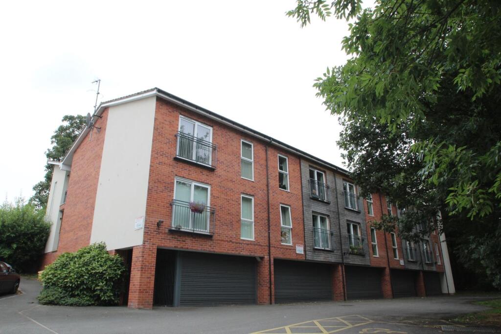 2 bed 1st Floor Flat for rent in Leeds. From Linley & Simpson - Headingley