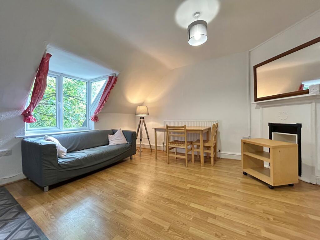 1 bed 1st Floor Flat for rent in Leeds. From Linley & Simpson - Headingley 1 bed 1st Floor Flat for rent in Leeds. From Linley & Simpson - Headingley