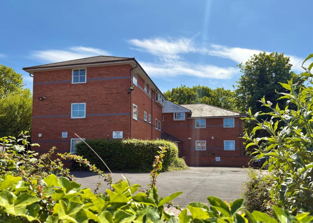 2 bed 1st Floor Flat for rent in Leeds. From Linley & Simpson - Headingley