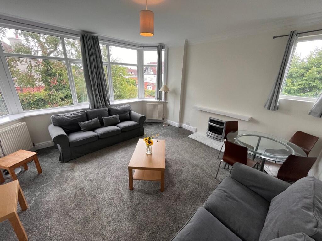 3 bed 1st Floor Flat for rent in Bramhope. From Linley & Simpson - Headingley