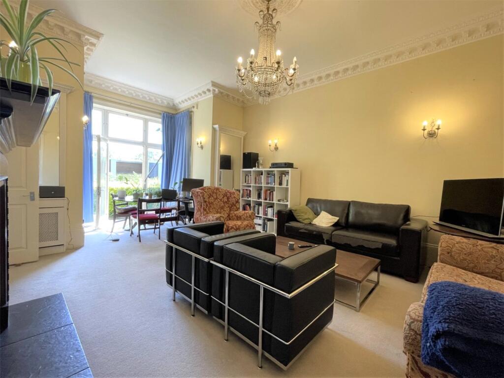 2 bed 1st Floor Flat for rent in Leeds. From Linley & Simpson - Headingley