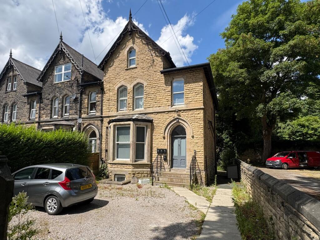4 bed 1st Floor Flat for rent in Leeds. From Linley & Simpson - Headingley 4 bed 1st Floor Flat for rent in Leeds. From Linley & Simpson - Headingley