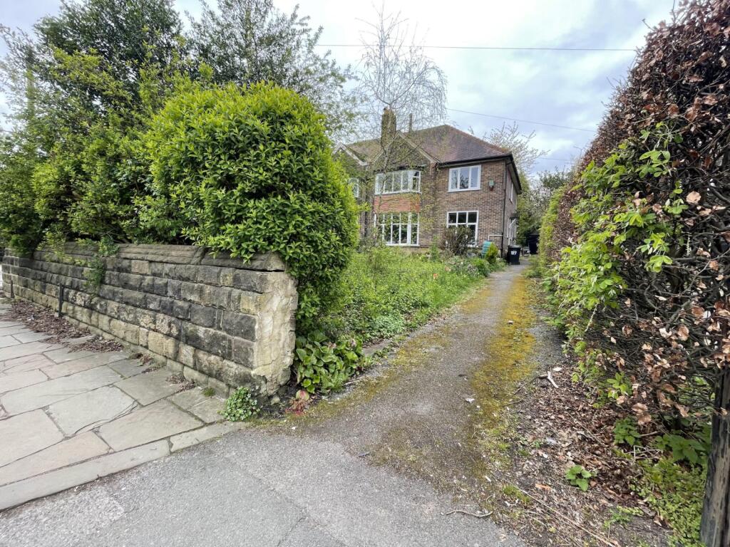 3 bed 1st Floor Flat for rent in Leeds. From Linley & Simpson - Headingley
