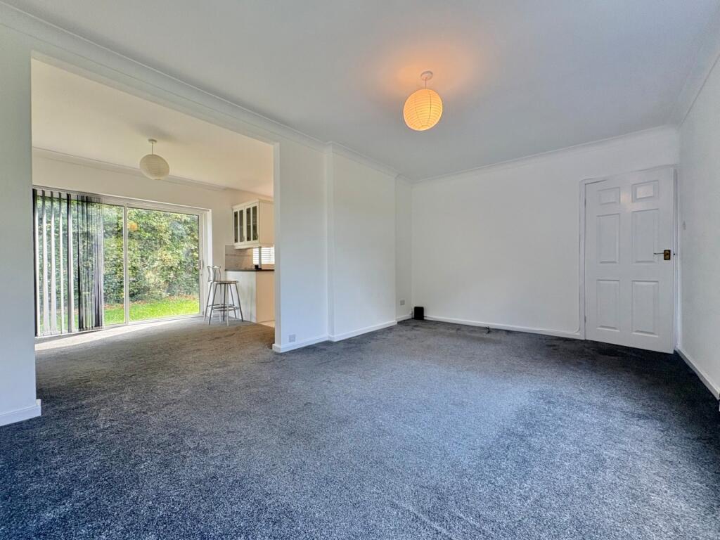 3 bed Detached for rent in Leeds. From Linley & Simpson - Headingley