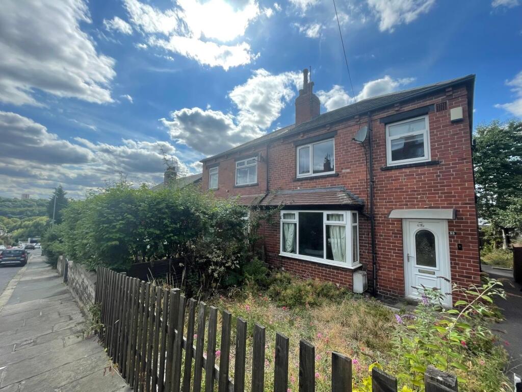 3 bed Mid Terraced House for rent in Leeds. From Linley & Simpson - Headingley