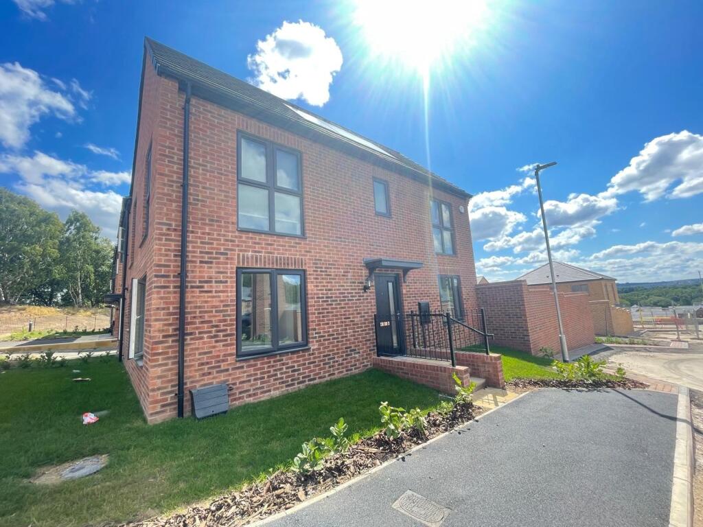 3 bed Semi Detached for rent in Bramhope. From Linley & Simpson - Headingley 3 bed Semi Detached for rent in Bramhope. From Linley & Simpson - Headingley