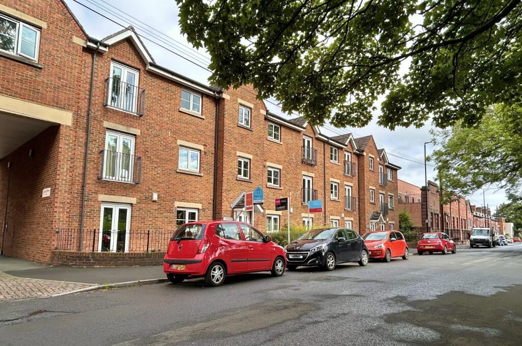 2 bed 1st Floor Flat for rent in Leeds. From Linley & Simpson - Headingley