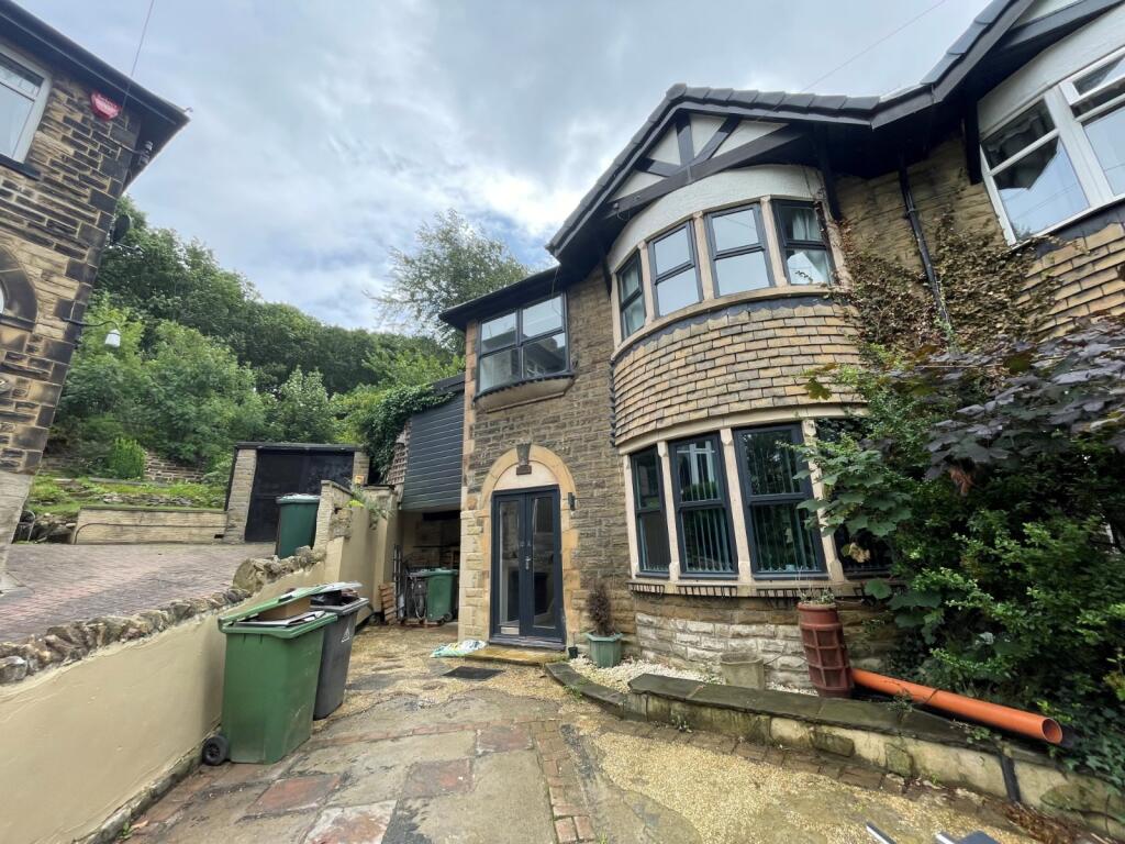 3 bed 1st Floor Flat for rent in Leeds. From Linley & Simpson - Headingley