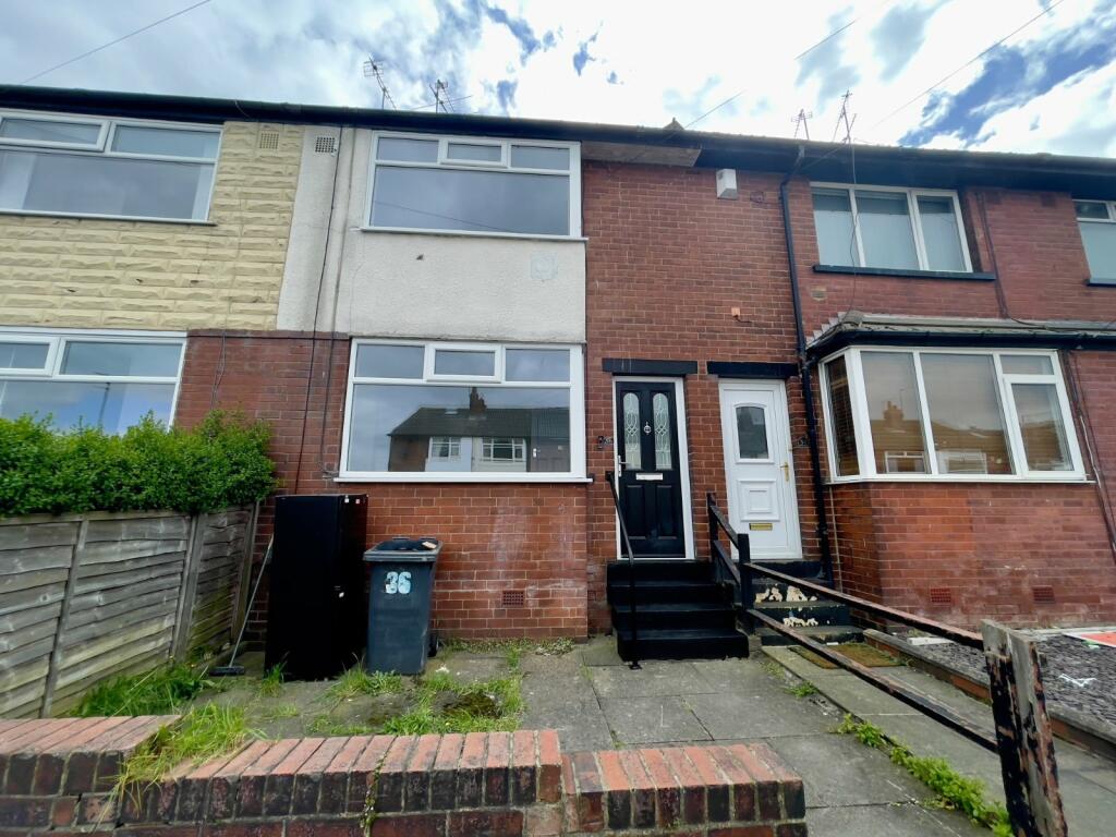 2 bed Mid Terraced House for rent in Leeds. From Linley & Simpson - Pudsey