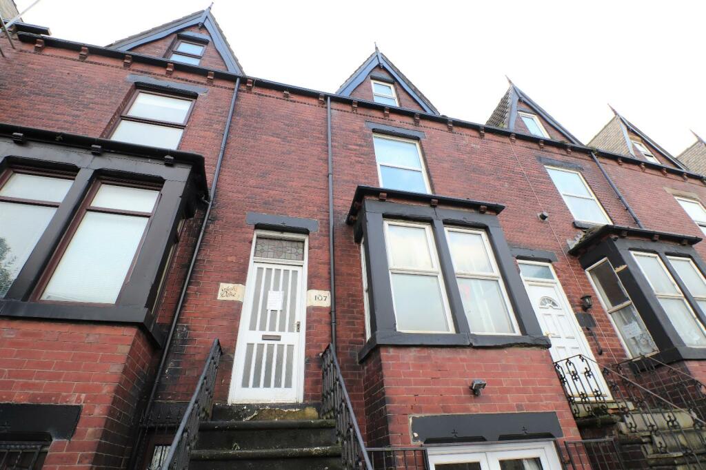 1 bed Flat for rent in Troydale. From Linley & Simpson - Pudsey