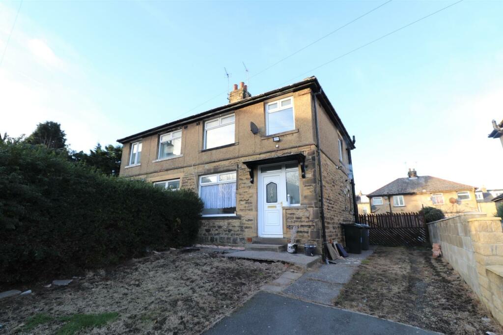 3 bed Detached House for rent in Bradford. From Linley & Simpson - Pudsey