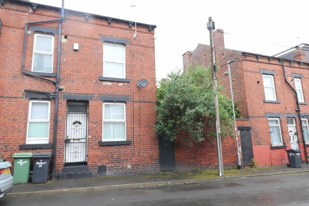 2 bed Detached House for rent in Leeds. From Linley & Simpson - Pudsey