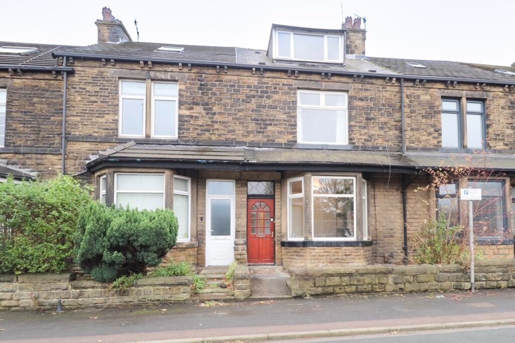 3 bed Mid Terraced House for rent in Pudsey. From Linley & Simpson - Pudsey