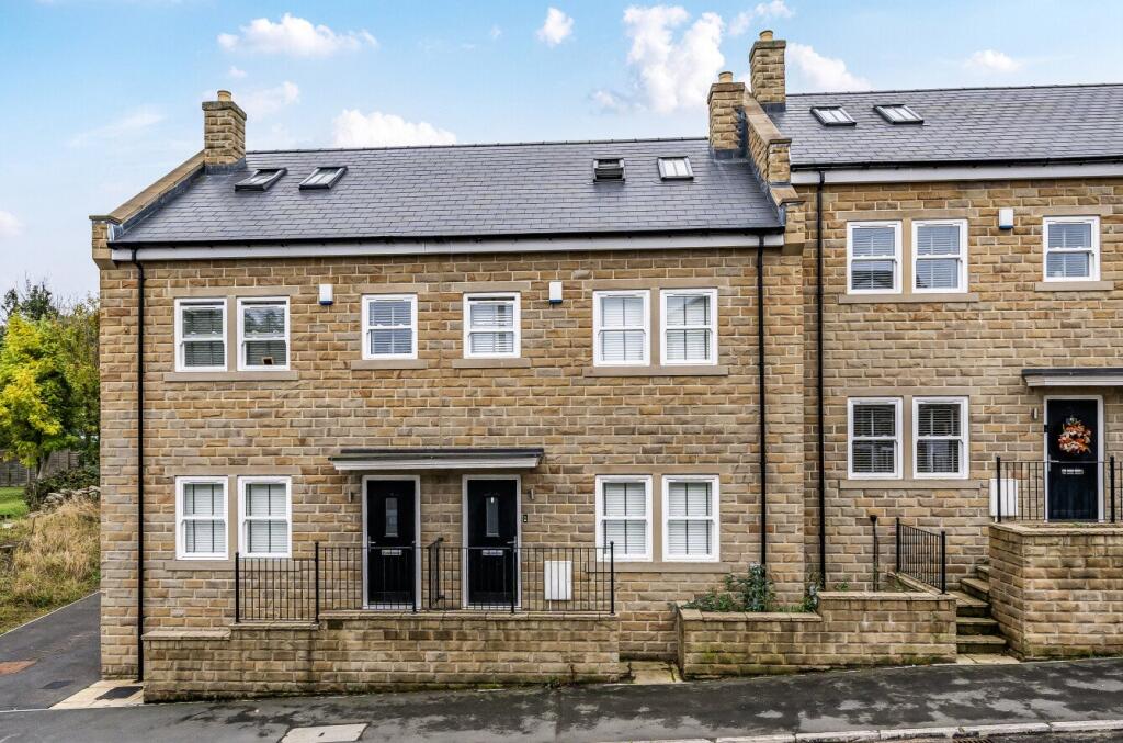 3 bed Detached for rent in Pudsey. From Linley & Simpson - Pudsey