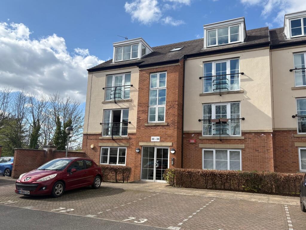 2 bed 1st Floor Flat for rent in Troydale. From Linley & Simpson - Pudsey