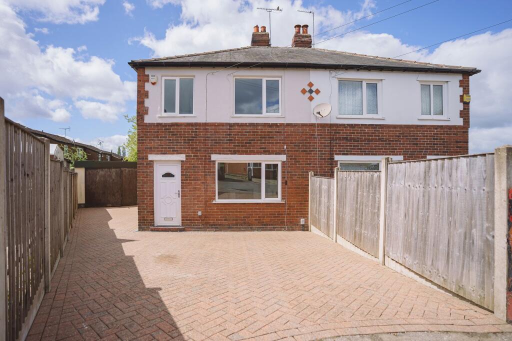 3 bed Semi Detached for rent in Pudsey. From Linley & Simpson - Pudsey 3 bed Semi Detached for rent in Pudsey. From Linley & Simpson - Pudsey