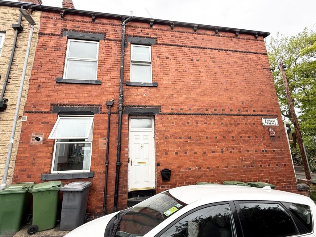4 bed End of Terrace for rent in Troydale. From Linley & Simpson - Pudsey 4 bed End of Terrace for rent in Troydale. From Linley & Simpson - Pudsey