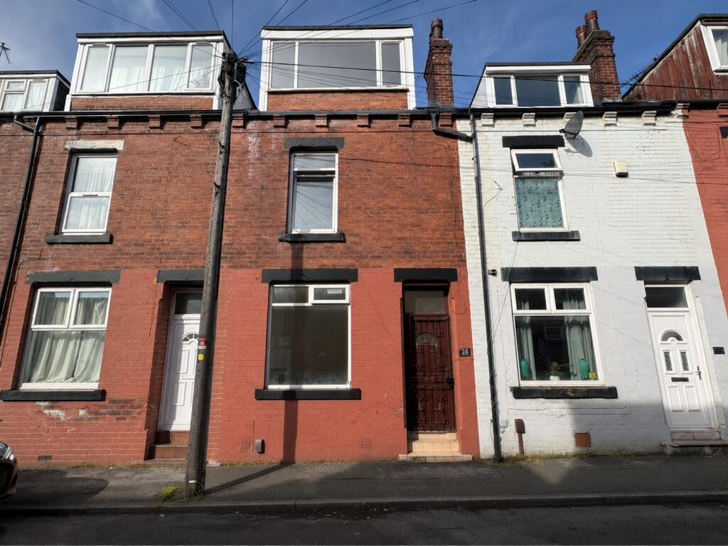 3 bed Mid Terraced House for rent in Leeds. From Linley & Simpson - Pudsey 3 bed Mid Terraced House for rent in Leeds. From Linley & Simpson - Pudsey