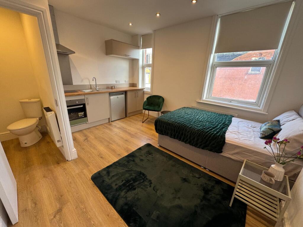 1 bed 1st Floor Flat for rent in Leeds. From Linley & Simpson - Pudsey
