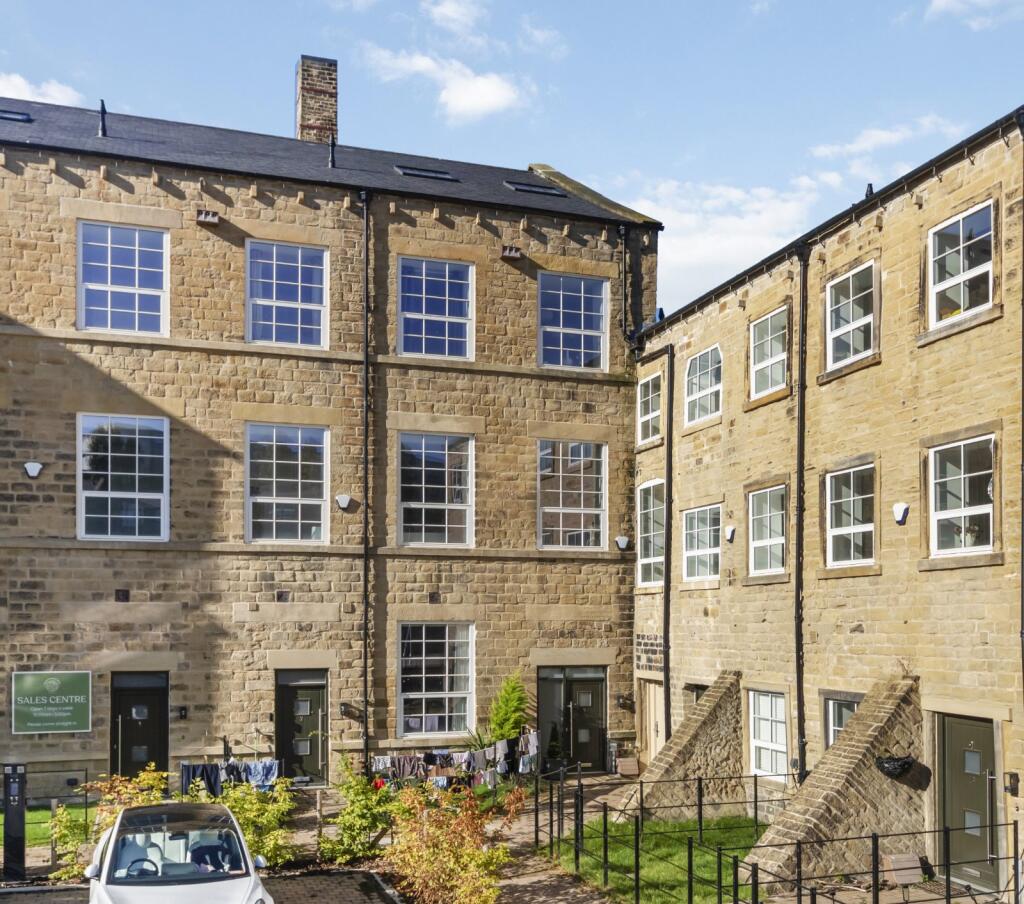 3 bed Detached for rent in Troydale. From Linley & Simpson - Pudsey 3 bed Detached for rent in Troydale. From Linley & Simpson - Pudsey