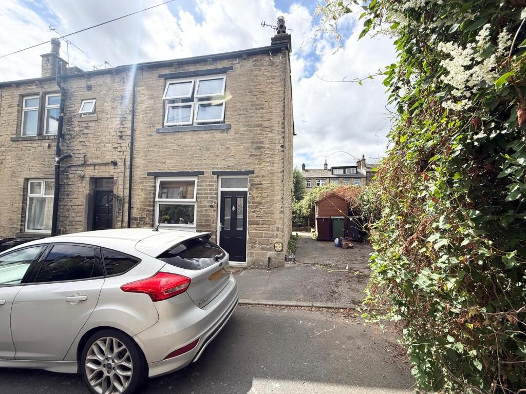 2 bed End of Terrace for rent in Pudsey. From Linley & Simpson - Pudsey