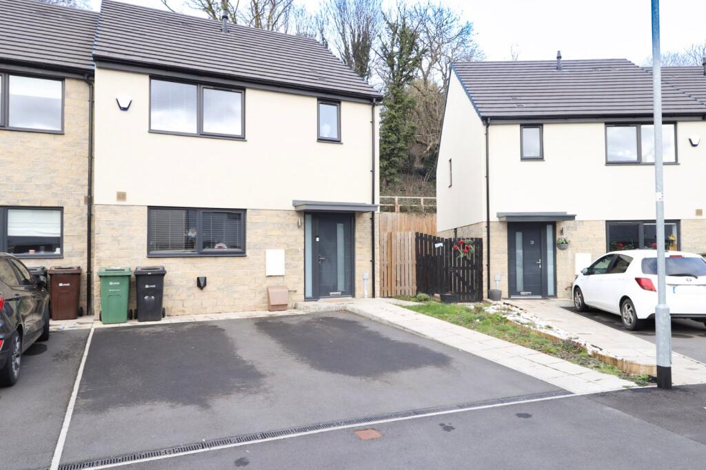3 bed Detached for rent in Troydale. From Linley & Simpson - Pudsey 3 bed Detached for rent in Troydale. From Linley & Simpson - Pudsey