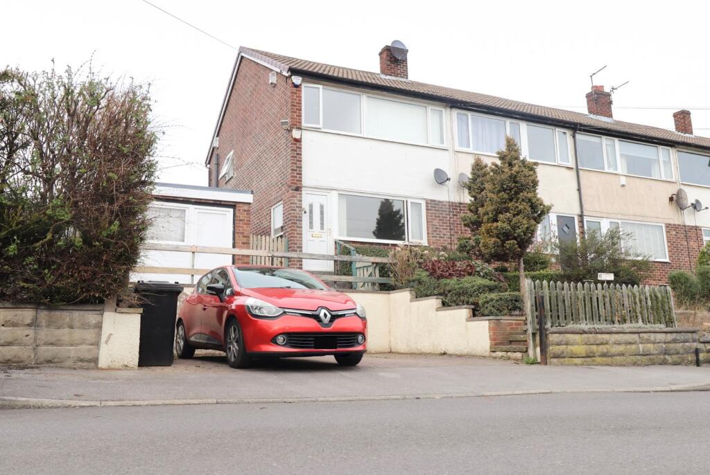 3 bed End of Terrace for rent in Troydale. From Linley & Simpson - Pudsey