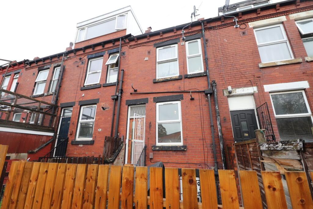 1 bed 1st Floor Flat for rent in Leeds. From Linley & Simpson - Pudsey 1 bed 1st Floor Flat for rent in Leeds. From Linley & Simpson - Pudsey