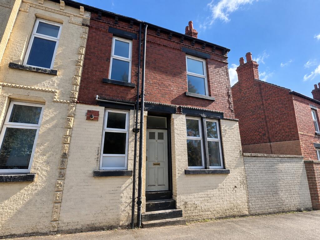 2 bed End of Terrace for rent in Troydale. From Linley & Simpson - Pudsey