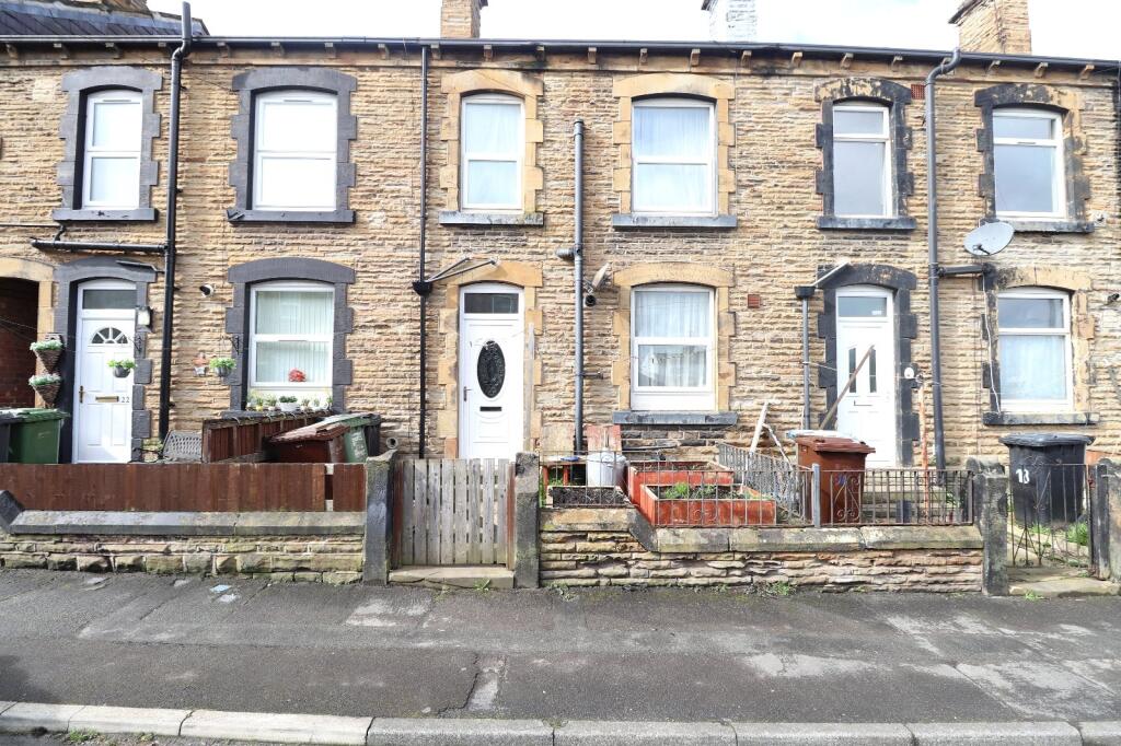 1 bed Detached for rent in Morley. From Linley & Simpson - Pudsey