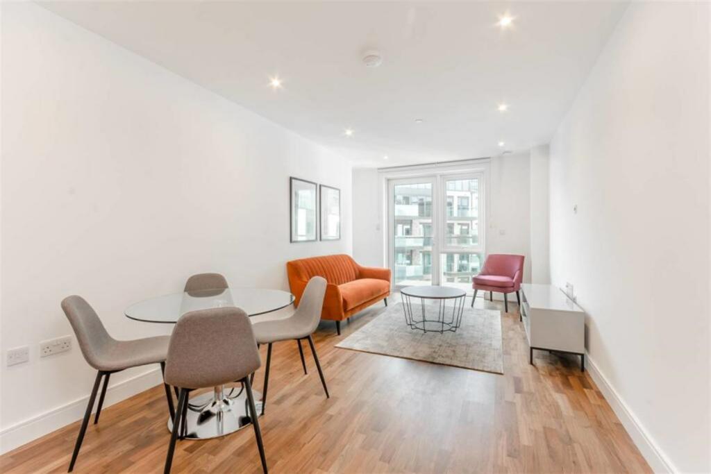 2 bed Apartment for rent in Wandsworth. From Lionsgate Property Management