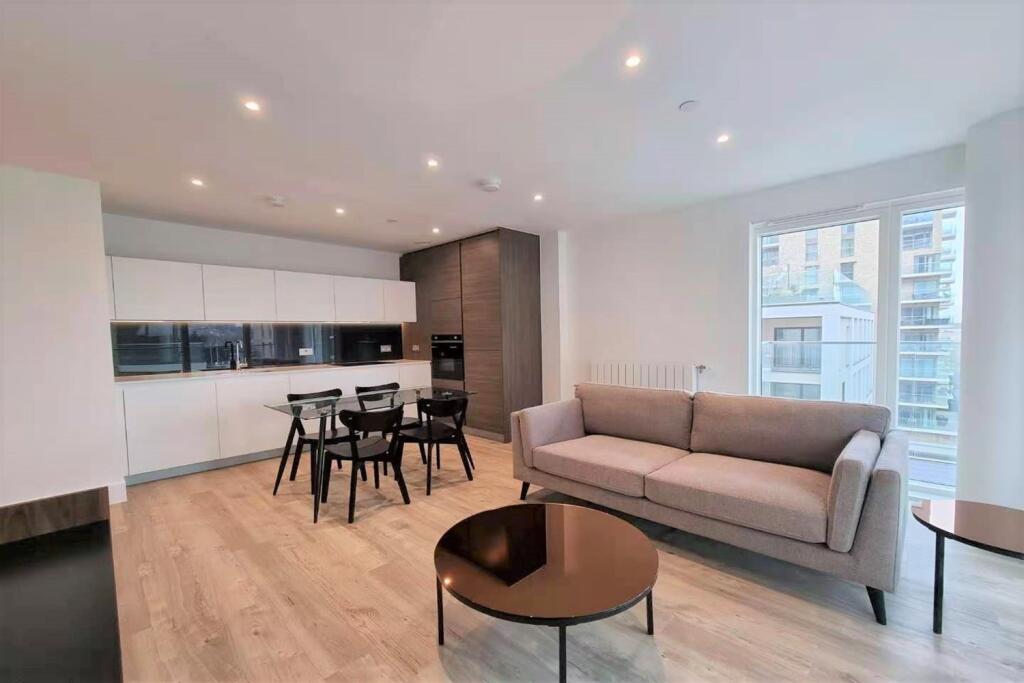 2 bed Apartment for rent in Lewisham. From Lionsgate Property Management - London