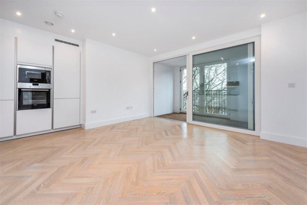 1 bed Apartment for rent in London. From Lionsgate Property Management - London 1 bed Apartment for rent in London. From Lionsgate Property Management - London
