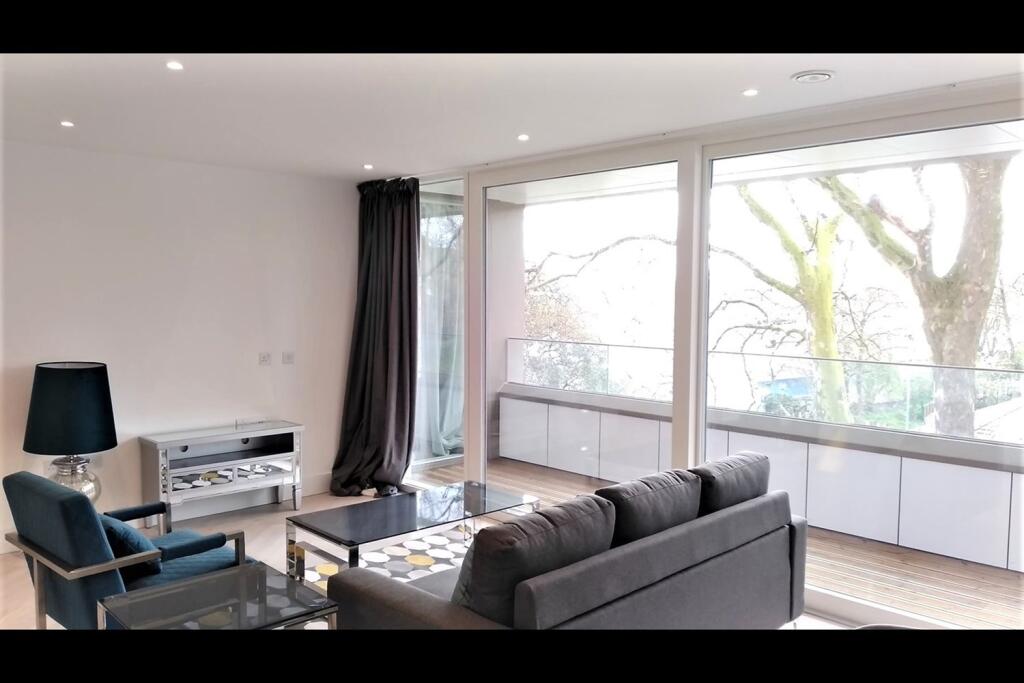 2 bed Apartment for rent in Islington. From Lionsgate Property Management - London