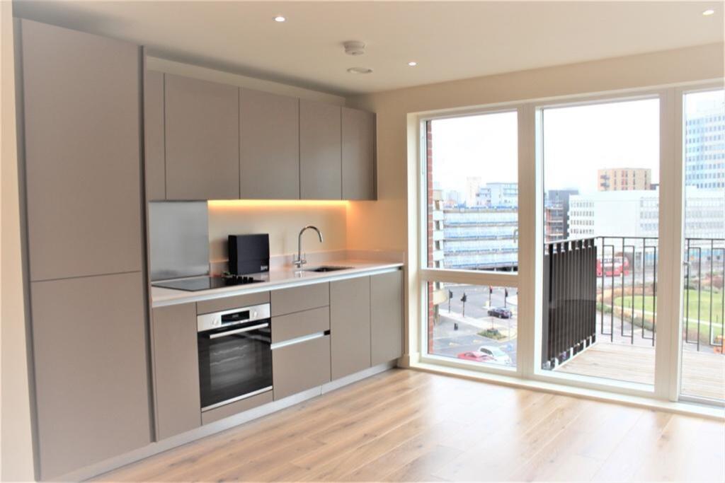 4 bed Apartment for rent in Woolwich. From Lionsgate Property Management - London 4 bed Apartment for rent in Woolwich. From Lionsgate Property Management - London