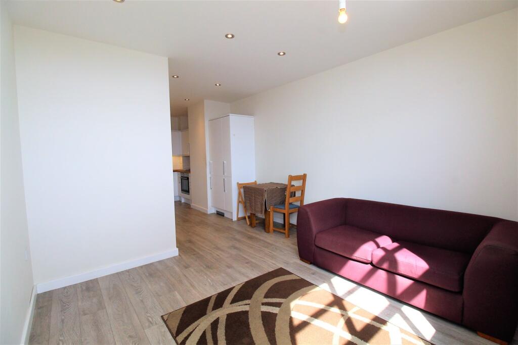 1 bed Apartment for rent in Lewisham. From Lionsgate Property Management - London 1 bed Apartment for rent in Lewisham. From Lionsgate Property Management - London