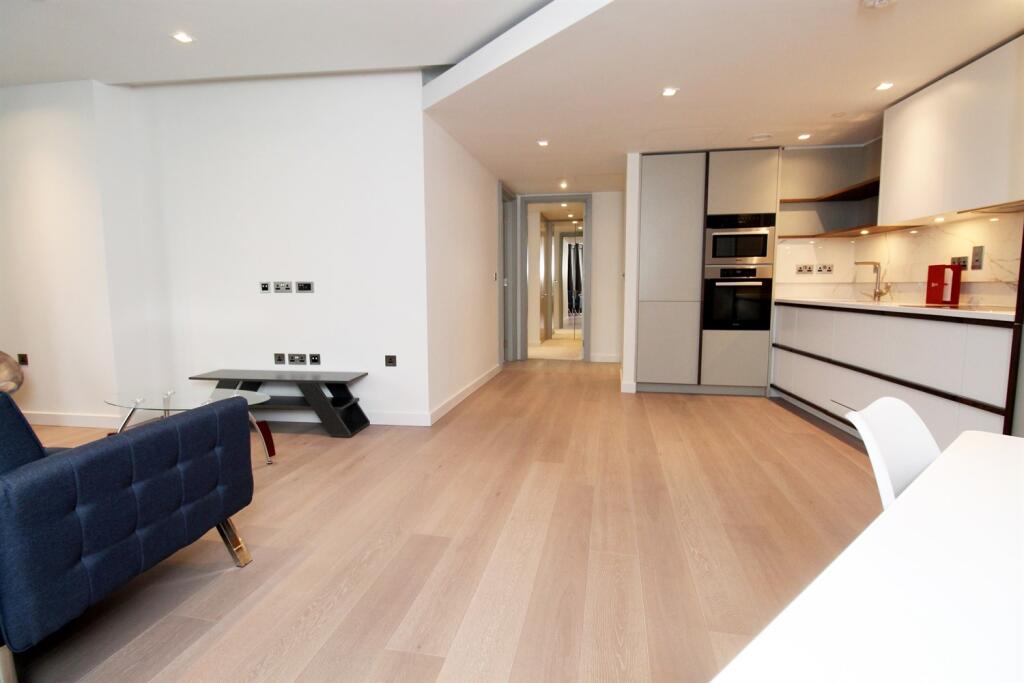 2 bed Apartment for rent in Paddington. From Lionsgate Property Management - London 2 bed Apartment for rent in Paddington. From Lionsgate Property Management - London