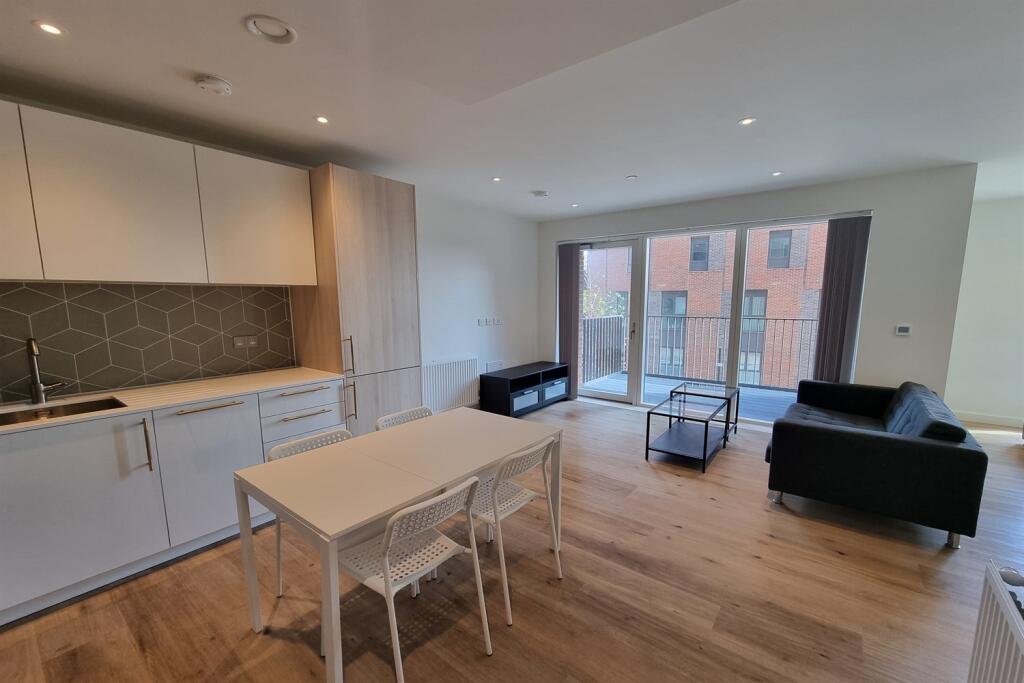 0 bed Apartment for rent in Hornsey. From Lionsgate Property Management - London