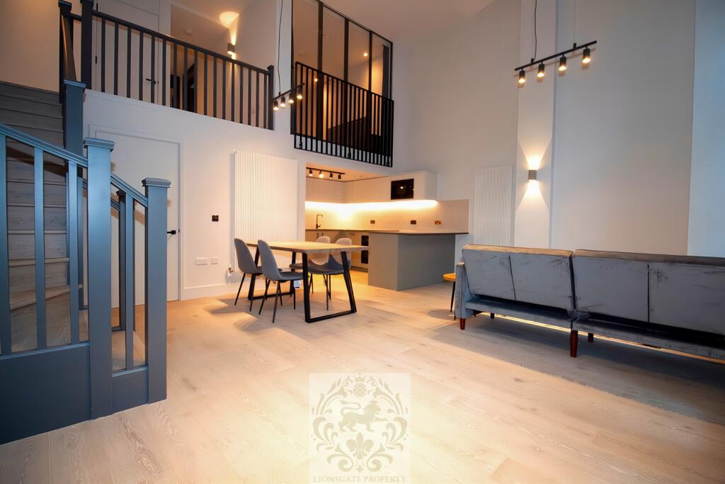 2 bed Detached for rent in Woolwich. From Lionsgate Property Management - London 2 bed Detached for rent in Woolwich. From Lionsgate Property Management - London