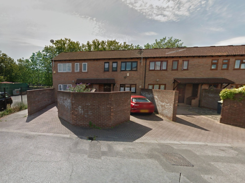 2 bed Semi Detached for rent in Walthamstow. From Lloyds Residential - Woodford Green