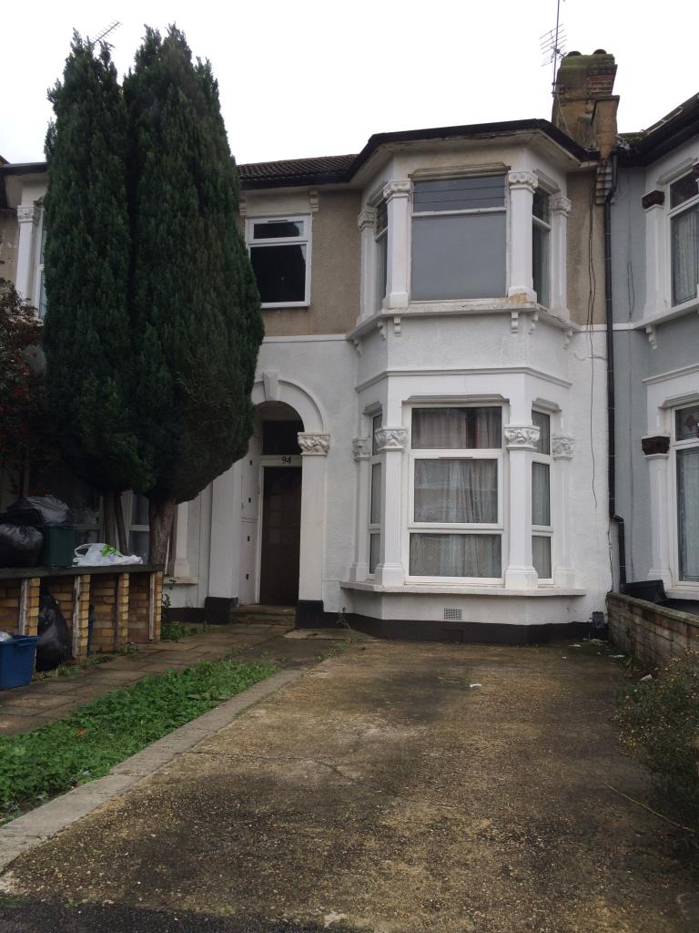 1 bed Flat for rent in Ilford. From London & Essex Estates - Ilford
