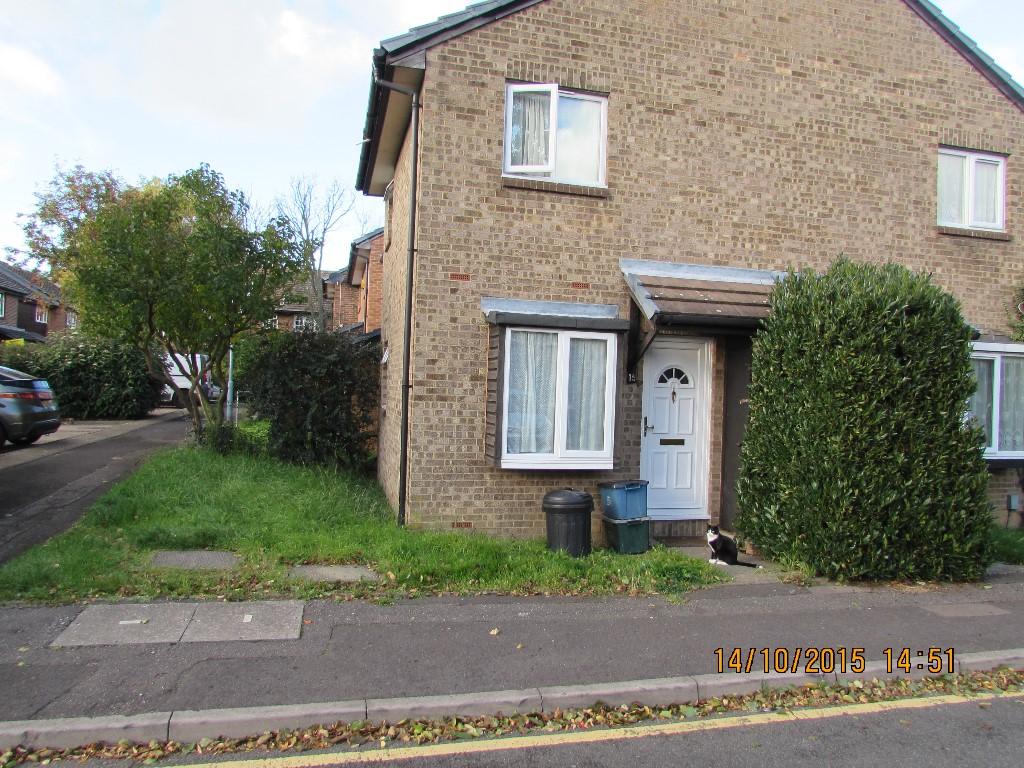 1 bed Semi Detached for rent in Chigwell. From London & Essex Estates - Ilford